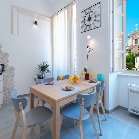 Appartement Nikili Old